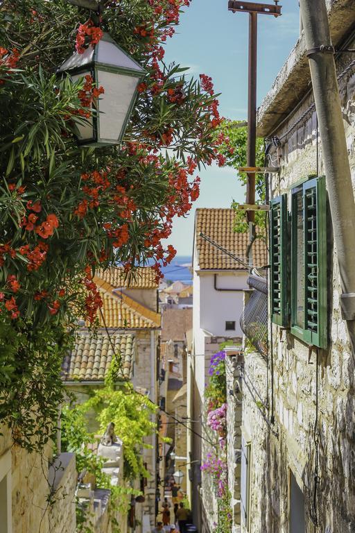 Hvar Maris Affittacamere 3*